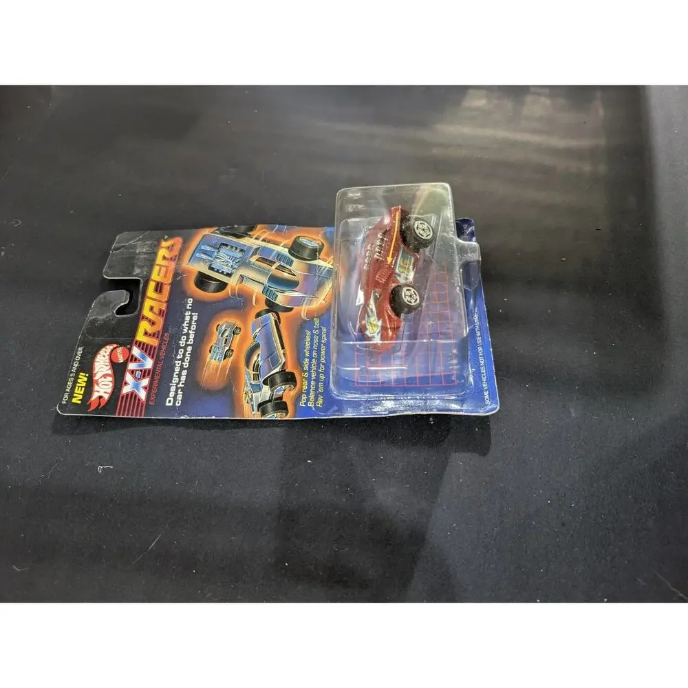 Hot Wheels X-V Racers Excelerator #16 Red MOC Carded 1985 Mattel
